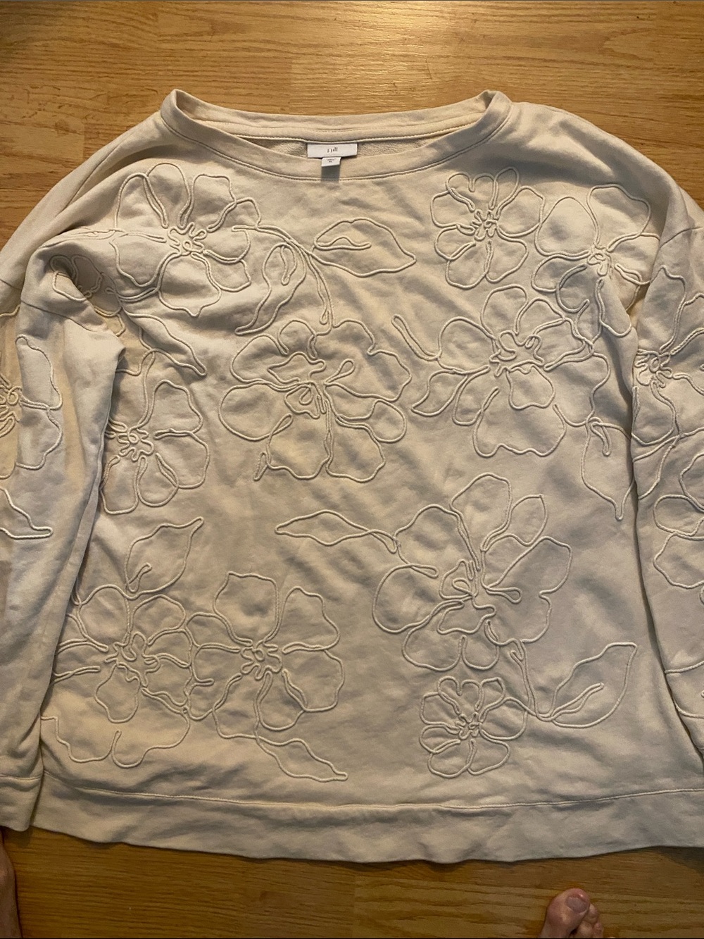 Preowned JJill Women's lighCream Floral Appliqué Pullover Top XL Runs bigger !